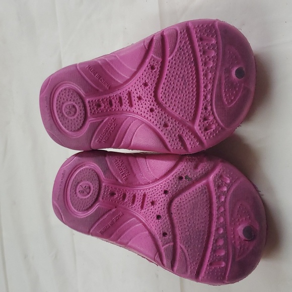 Shoes - Picture 4 of 4